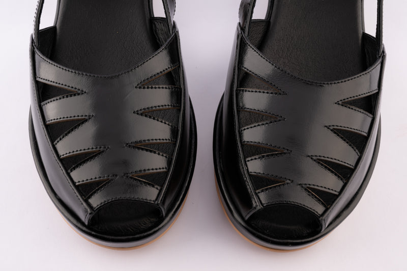 Hepburn - Shiny Black Leather