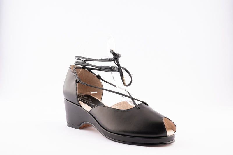Josephine - Black Leather