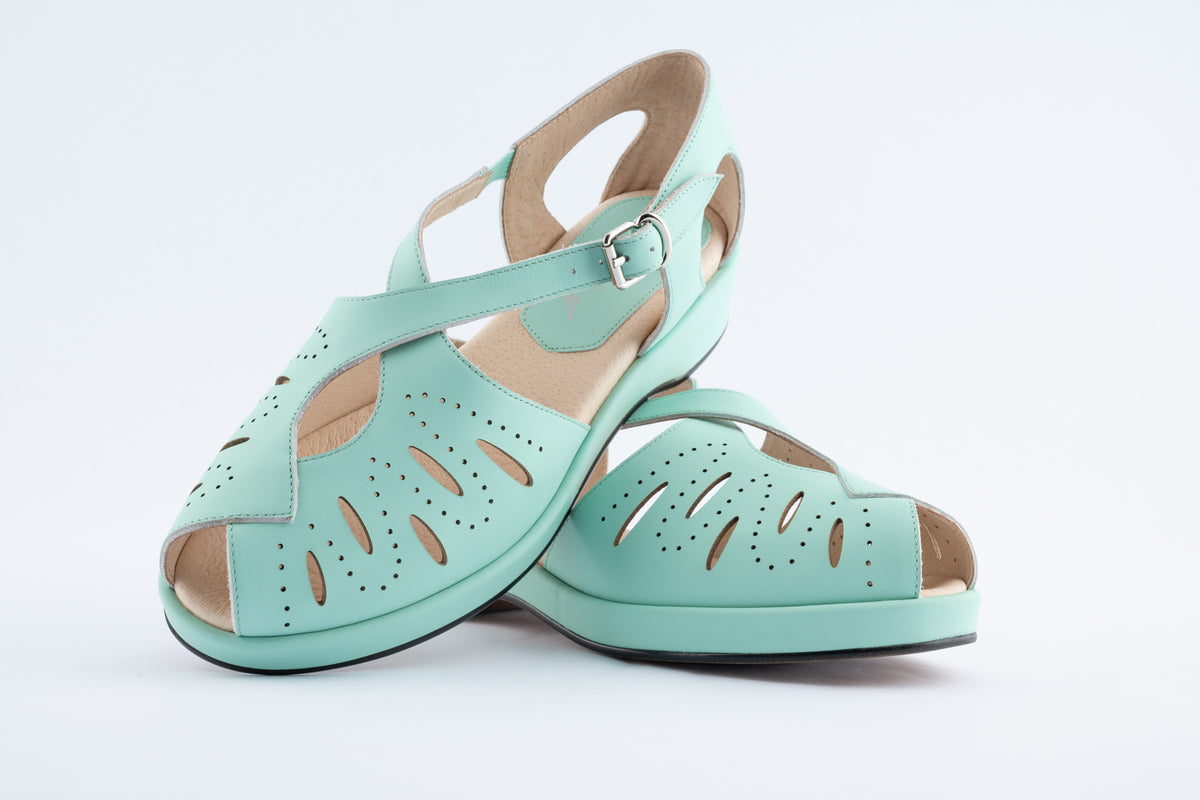 Laverne - Mint Green Leather